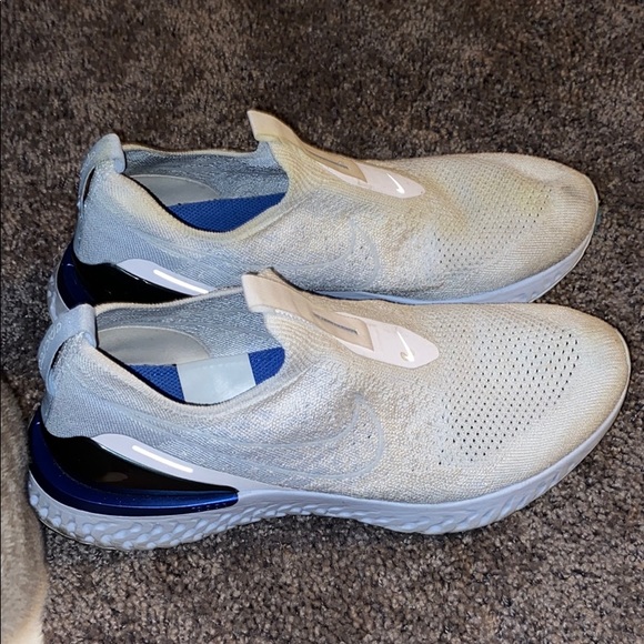 Nike shoes| $40 is the lowest! - Picture 1 of 3